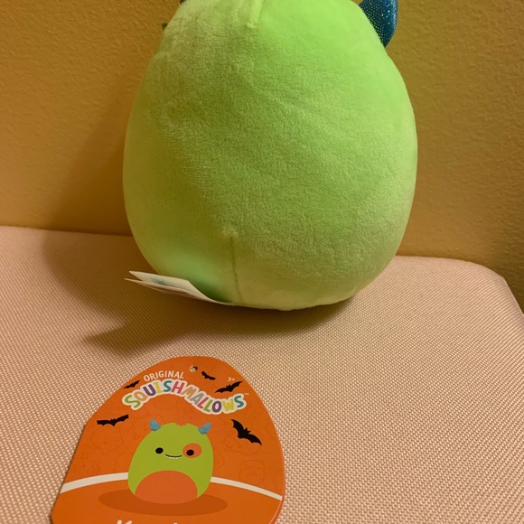 Squishmallow- 5” Kaprina the green monster - Picture 2 of 5